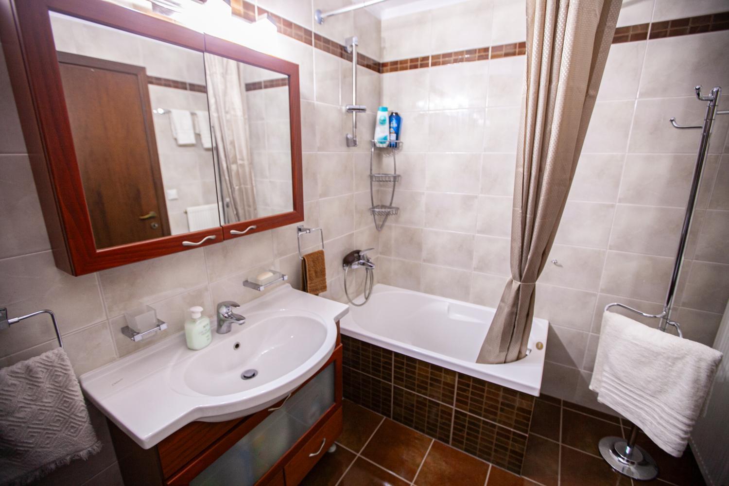 Rodon Apartment With Great View, Sauna And Jacuzzi Litochoro Exterior foto